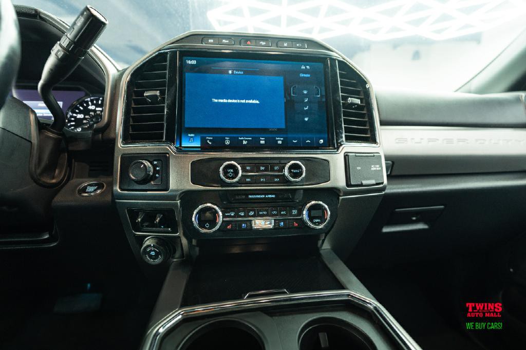 2022 Ford F-350 Image 21