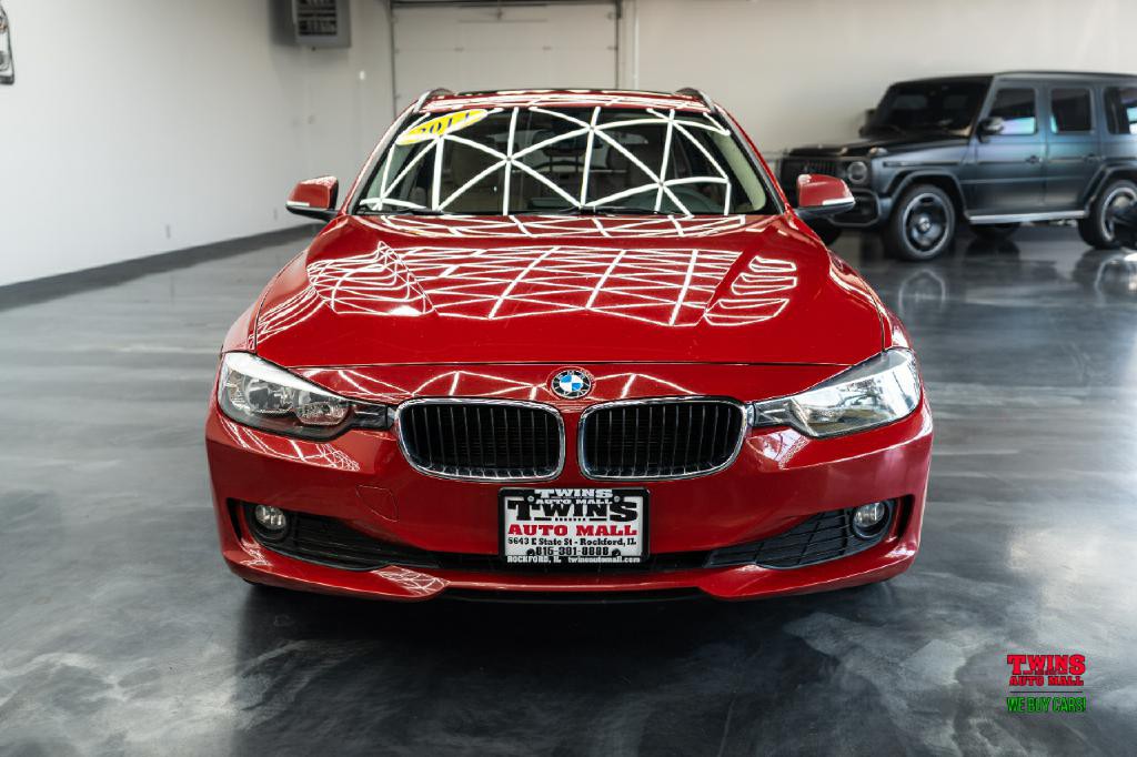 2014 BMW 3 Series Image 9