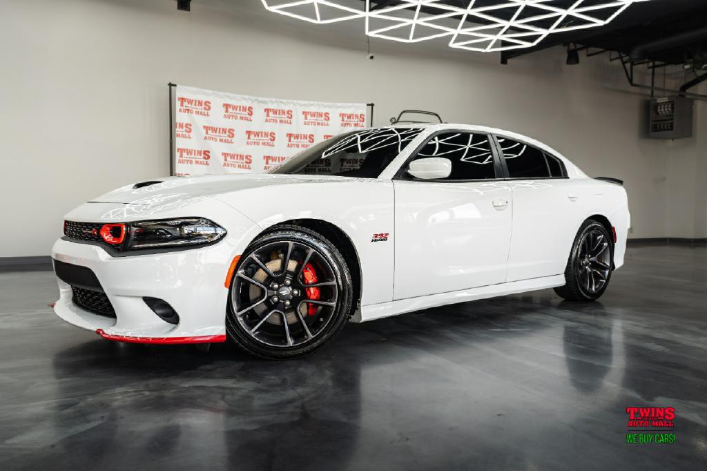 2022 Dodge Charger Image 2