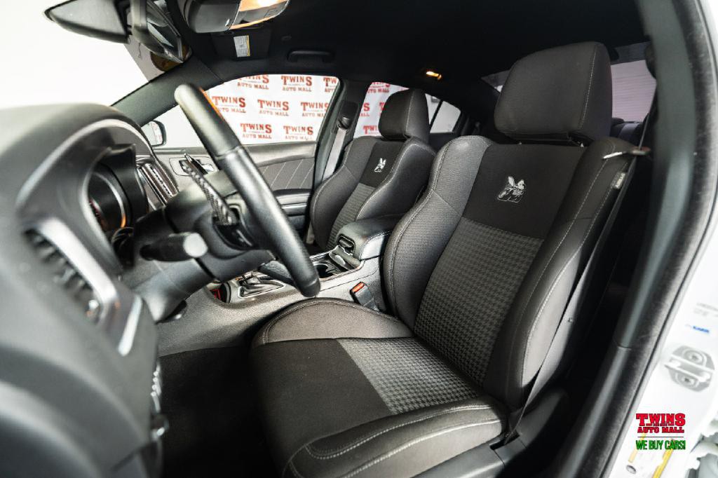 2022 Dodge Charger Image 12