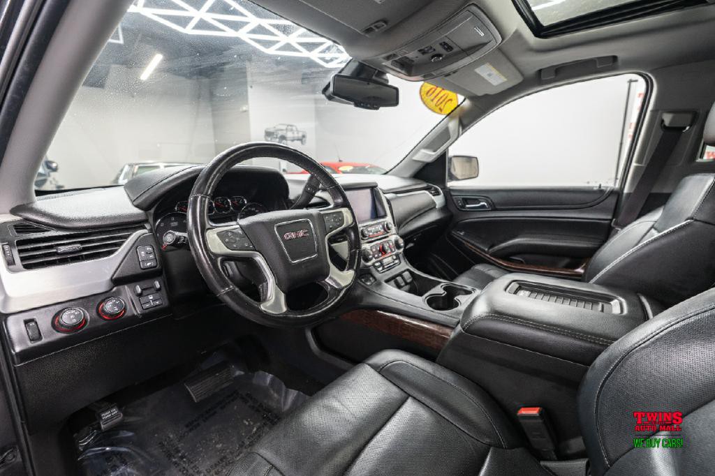 2016 GMC Yukon Image 11