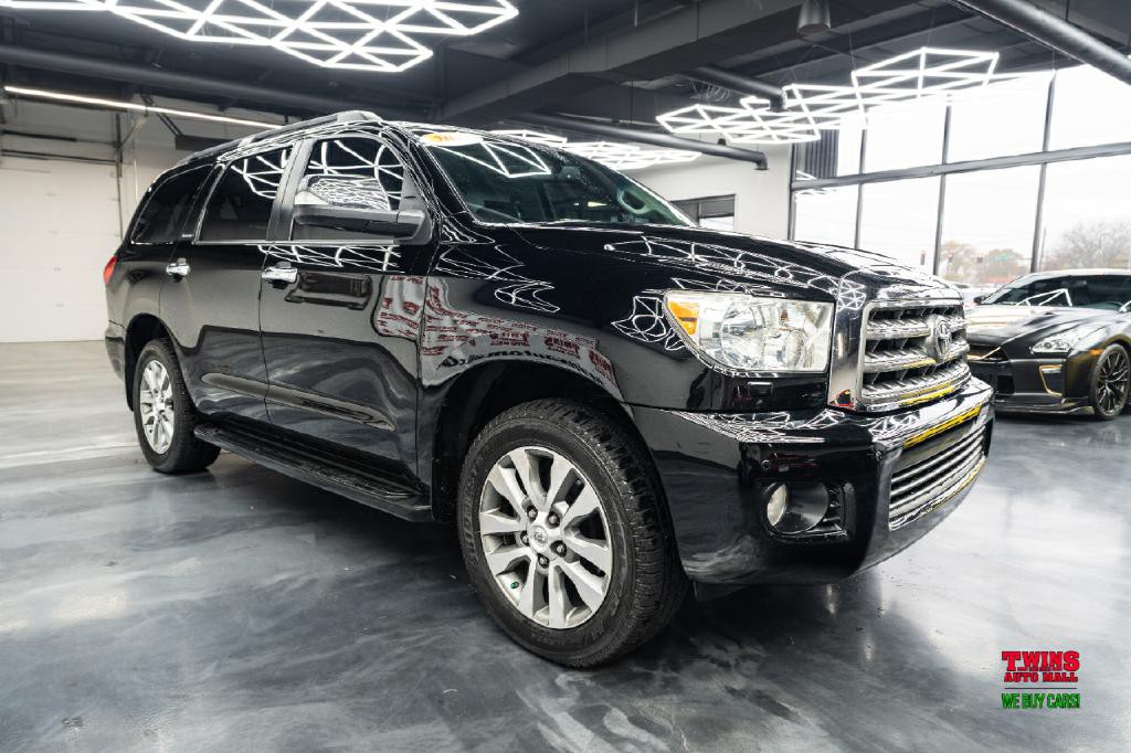 2017 Toyota Sequoia Image 8