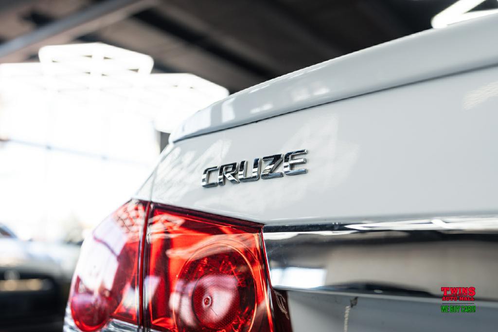 2015 Chevrolet Cruze Image 23