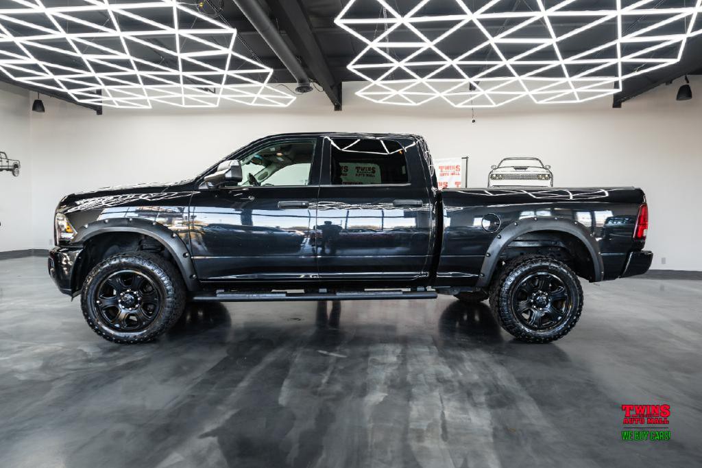 2015 RAM 2500 Image 3