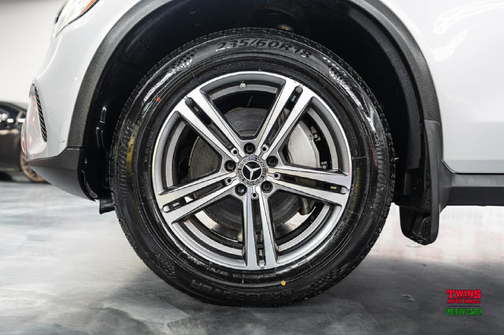 2020 Mercedes-Benz GLC-Class Image 31