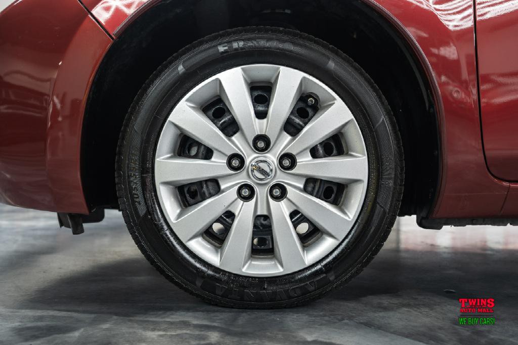 2015 Nissan Leaf Image 26