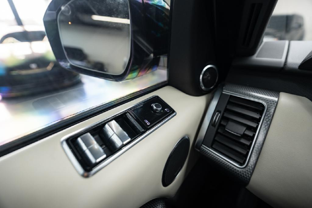 2020 Land Rover Range Rover Sport Image 29