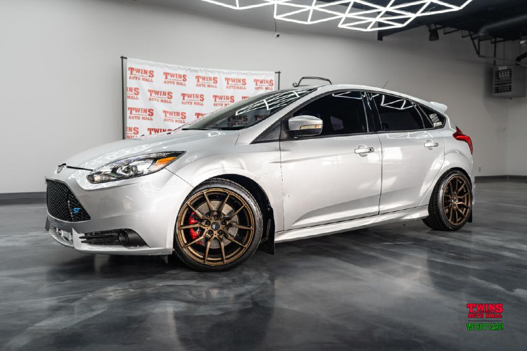 2013 Ford Focus Image 2