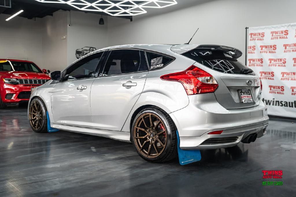 2013 Ford Focus Image 4