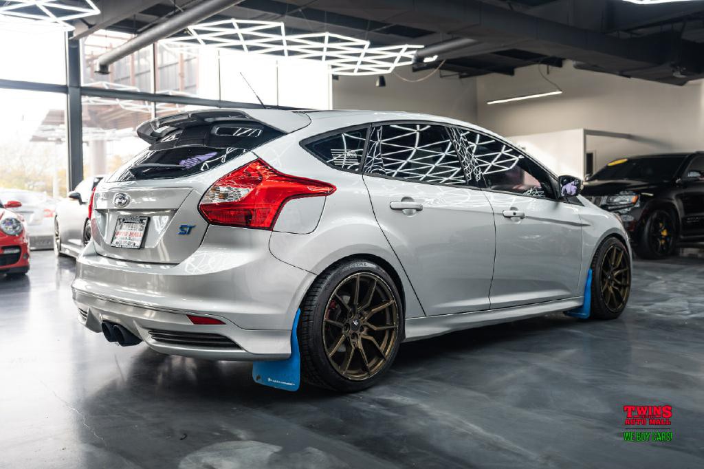 2013 Ford Focus Image 6