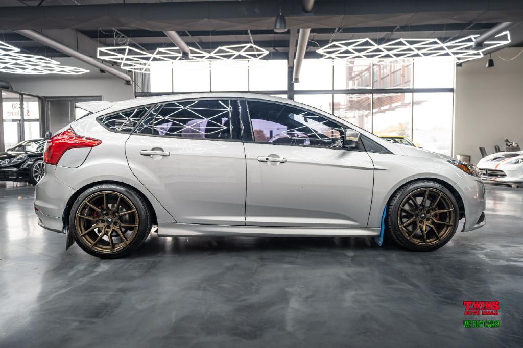 2013 Ford Focus Image 7