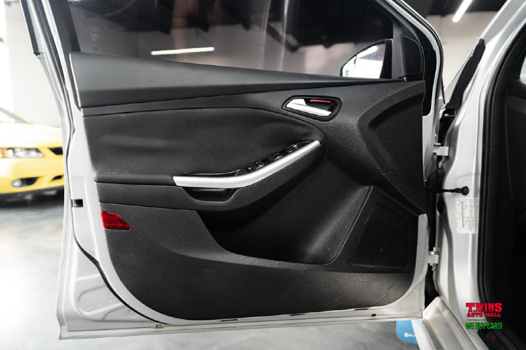 2013 Ford Focus Image 10