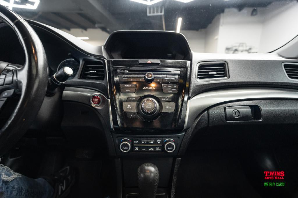 2018 Acura ILX Image 21