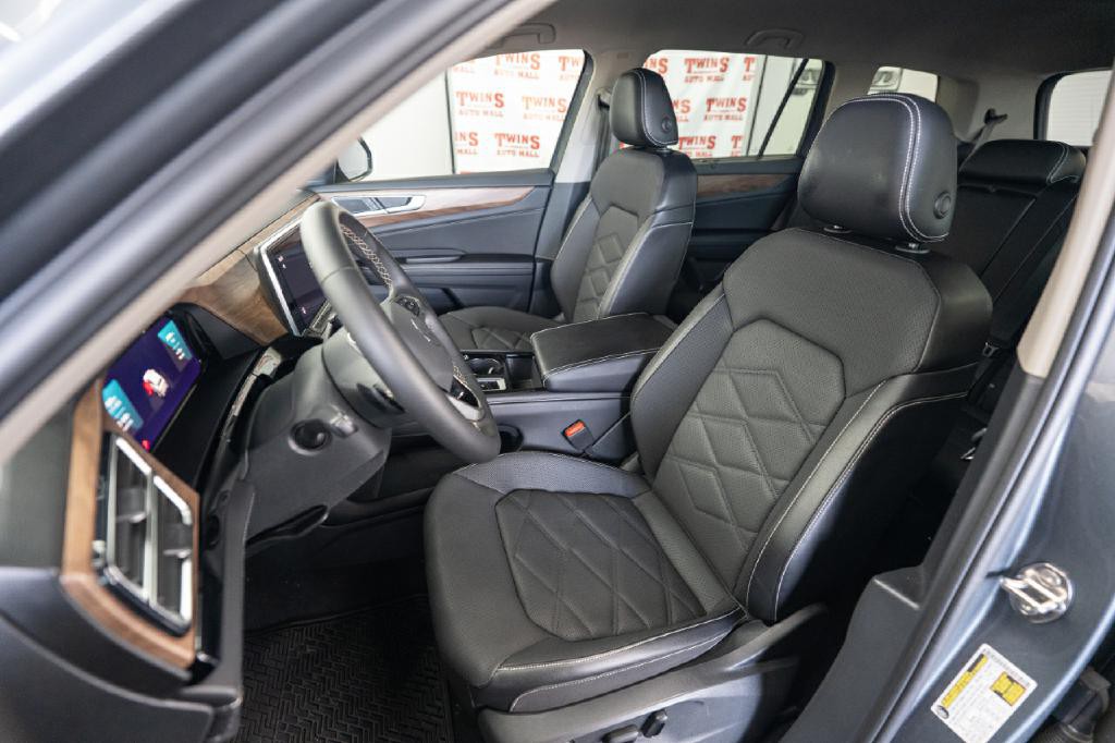 2024 Volkswagen Atlas Image 12