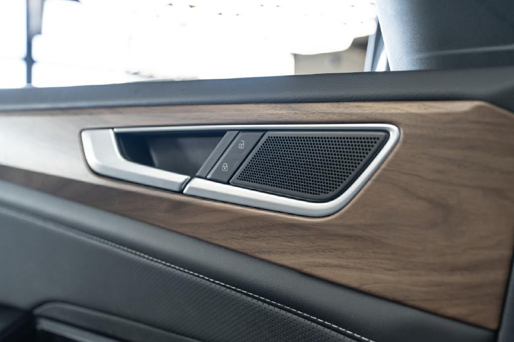 2024 Volkswagen Atlas Image 27