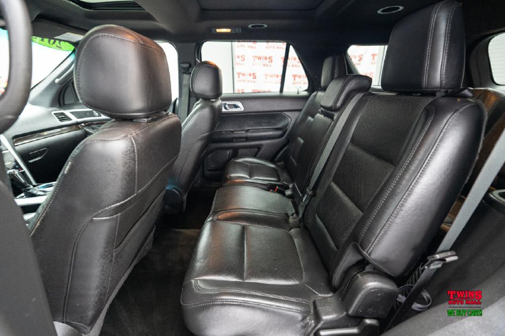 2015 Ford Explorer Image 13