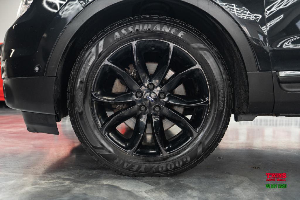 2015 Ford Explorer Image 26