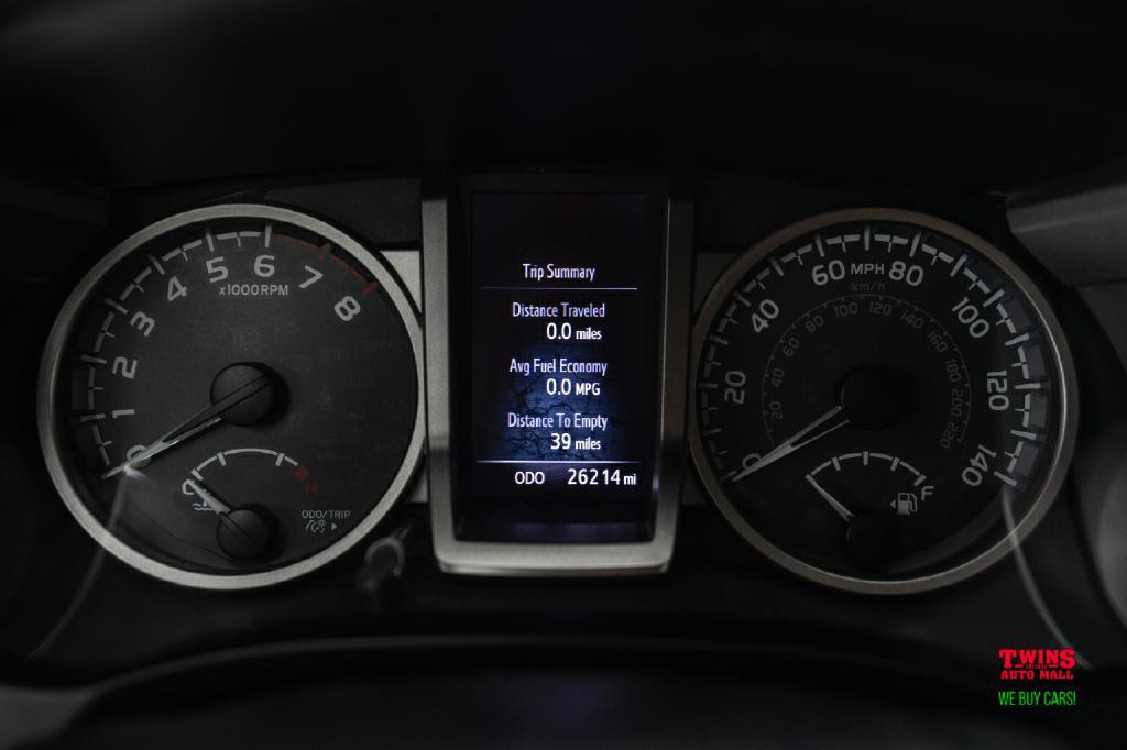 2019 Toyota Tacoma Image 19