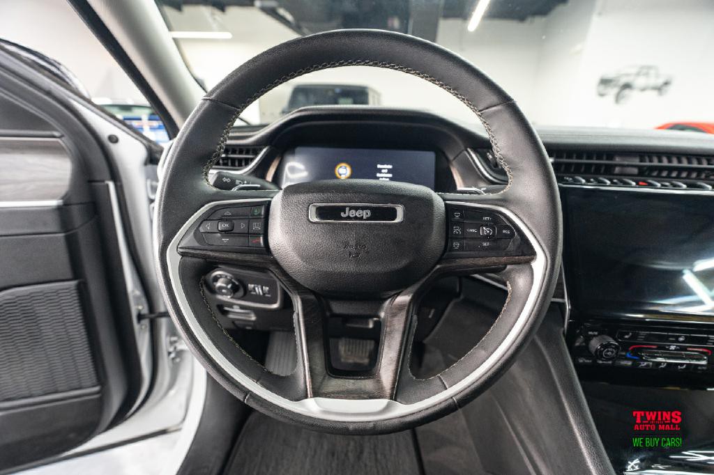 2023 Jeep Grand Cherokee Image 19