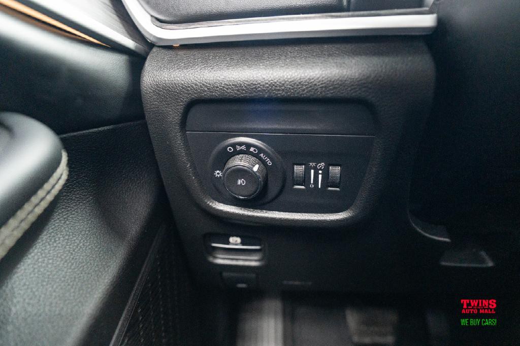 2023 Jeep Grand Cherokee Image 25