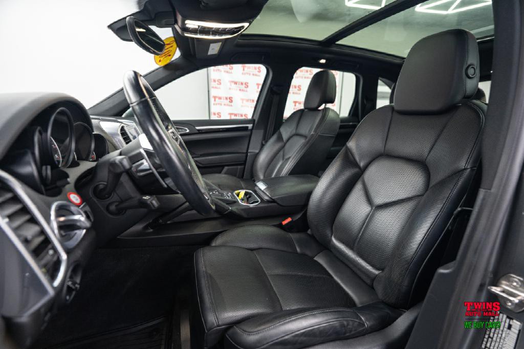 2018 Porsche Cayenne Image 12