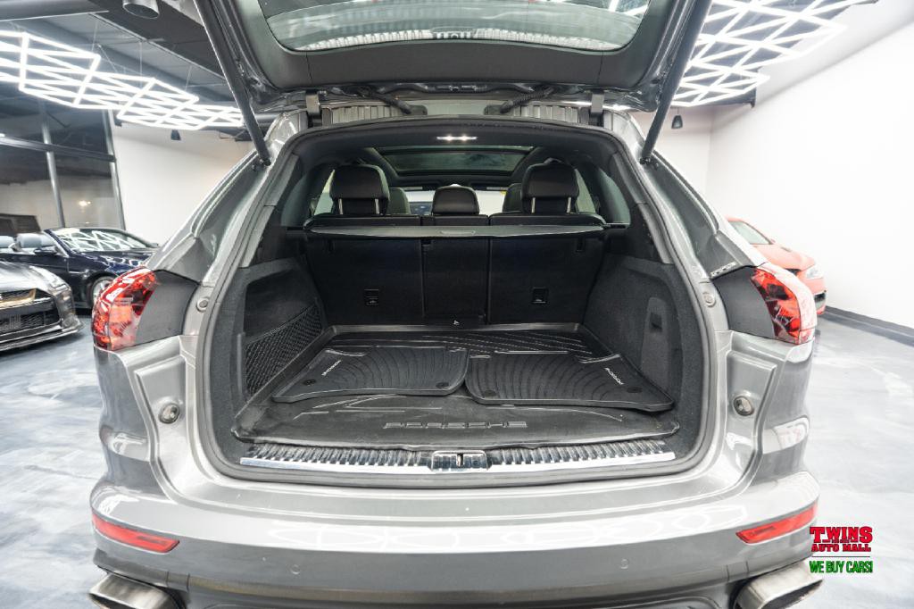 2018 Porsche Cayenne Image 14
