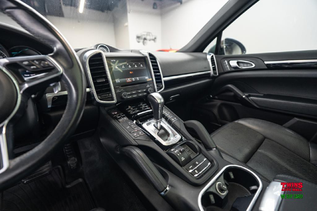 2018 Porsche Cayenne Image 21