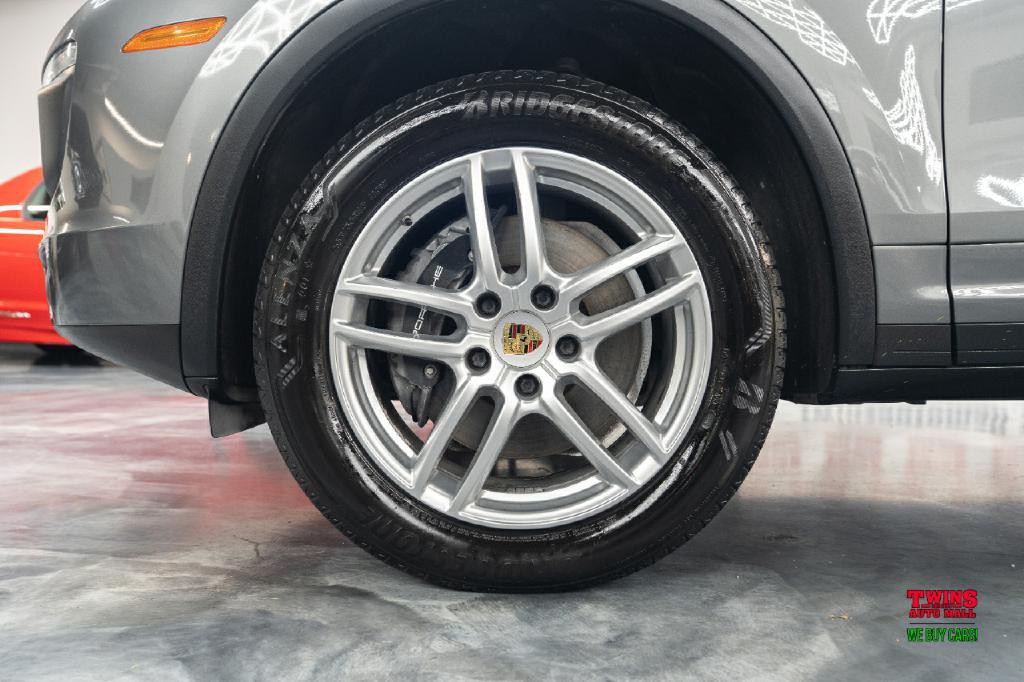 2018 Porsche Cayenne Image 31