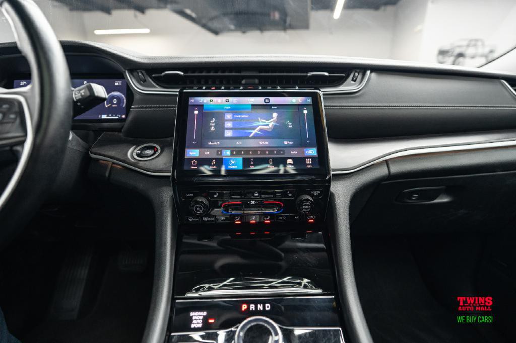 2022 Jeep Grand Cherokee Image 24