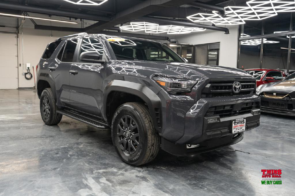 2025 Toyota 4Runner Image 8