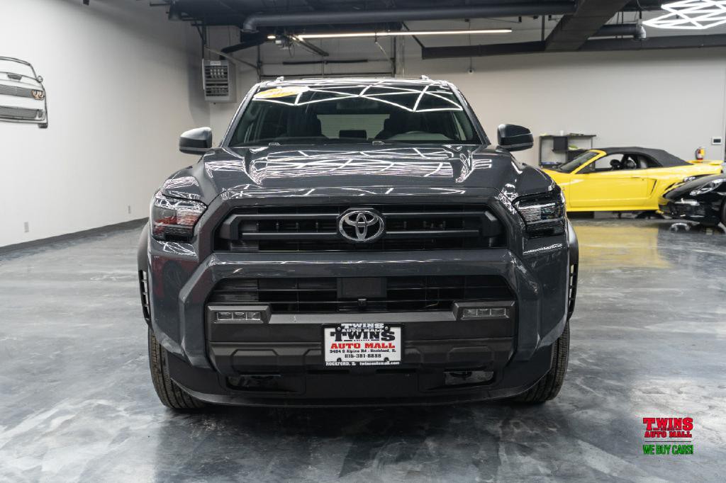 2025 Toyota 4Runner Image 9