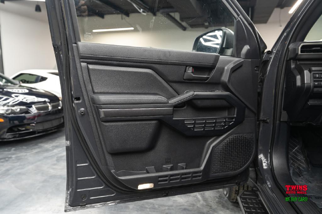 2025 Toyota 4Runner Image 10