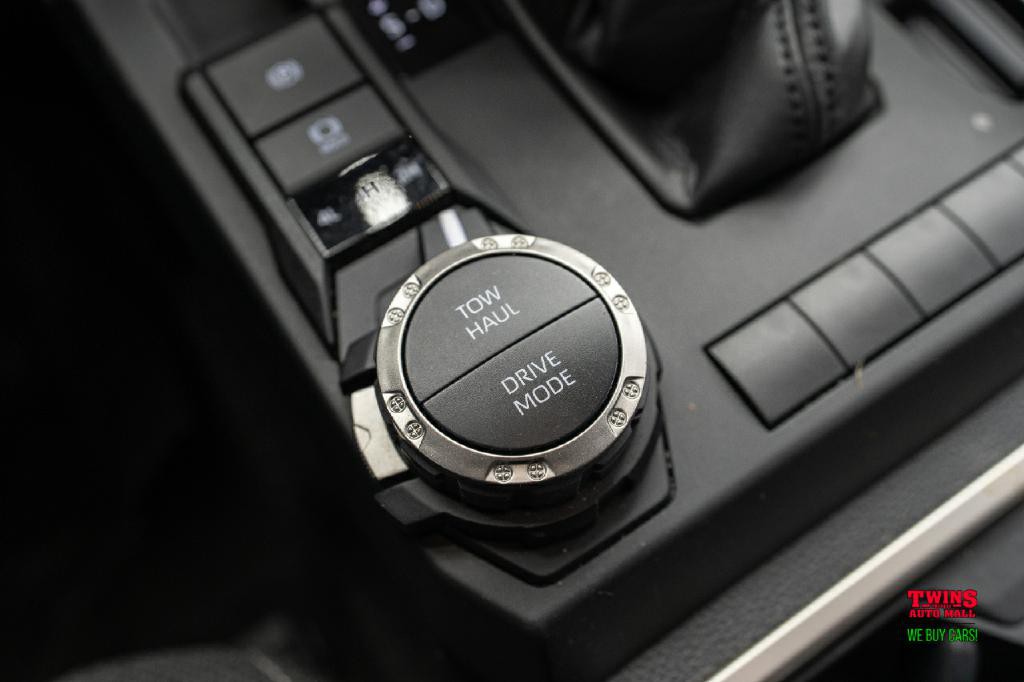 2025 Toyota 4Runner Image 22