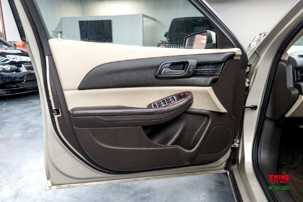 2013 Chevrolet Malibu Image 10