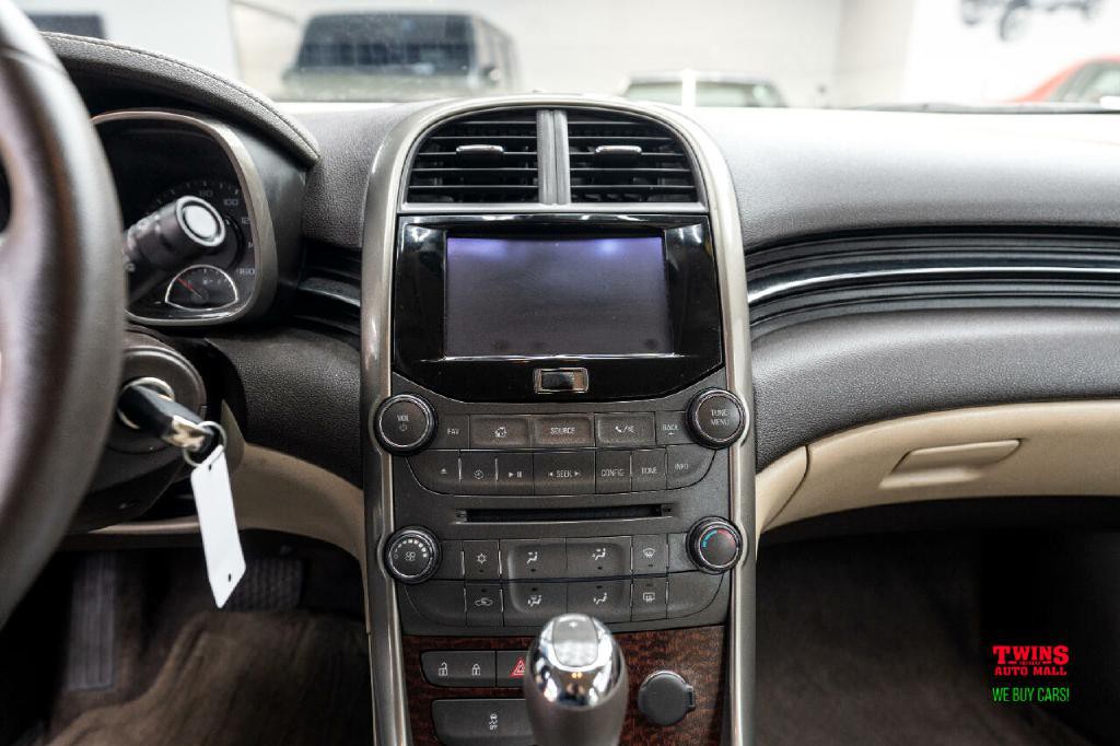 2013 Chevrolet Malibu Image 20