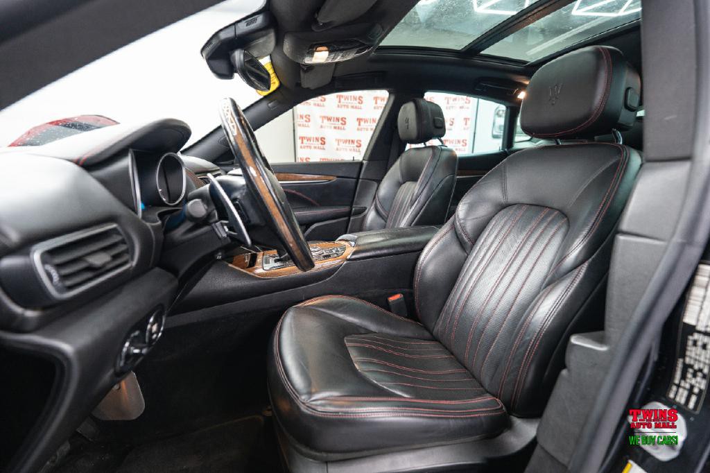 2017 Maserati Levante Image 11