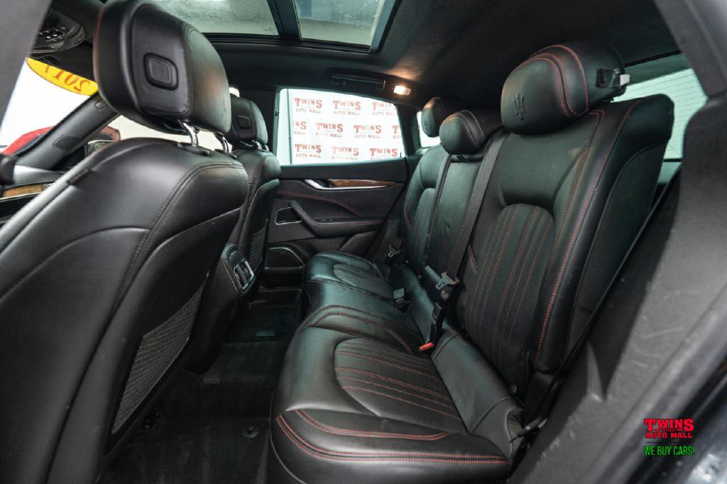 2017 Maserati Levante Image 12