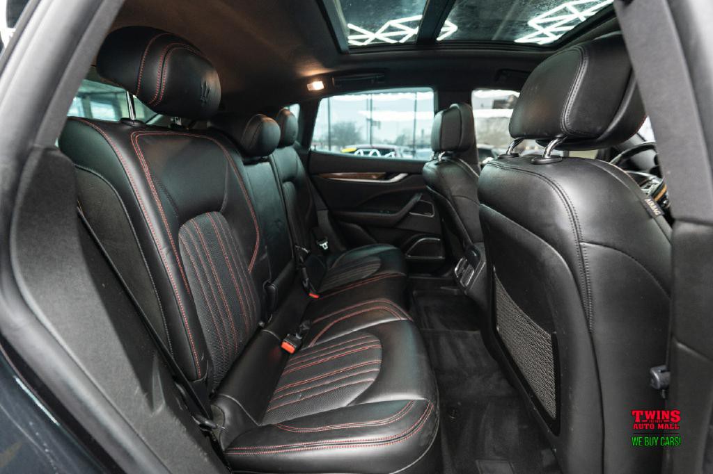 2017 Maserati Levante Image 14