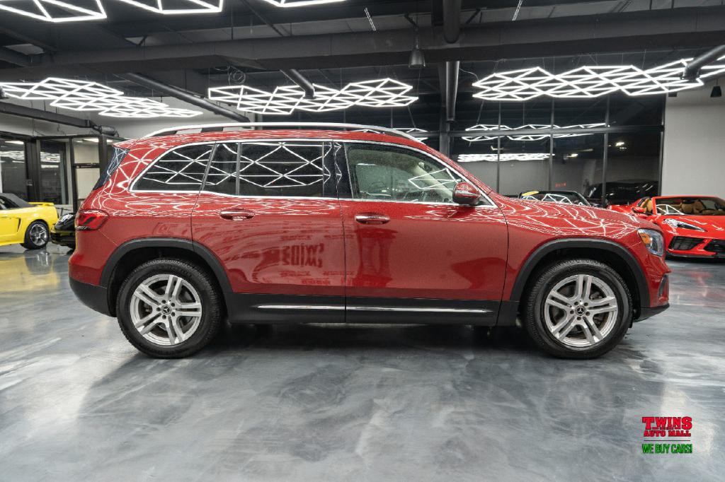 2021 Mercedes-Benz GLB Image 7