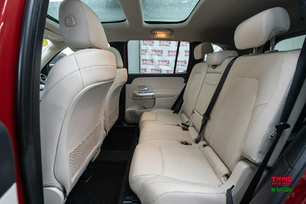 2021 Mercedes-Benz GLB Image 13