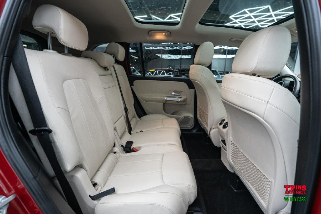 2021 Mercedes-Benz GLB Image 15