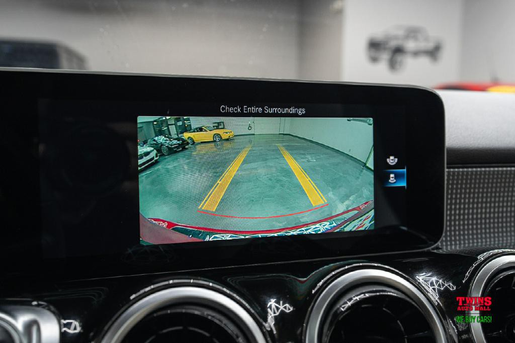 2021 Mercedes-Benz GLB Image 21