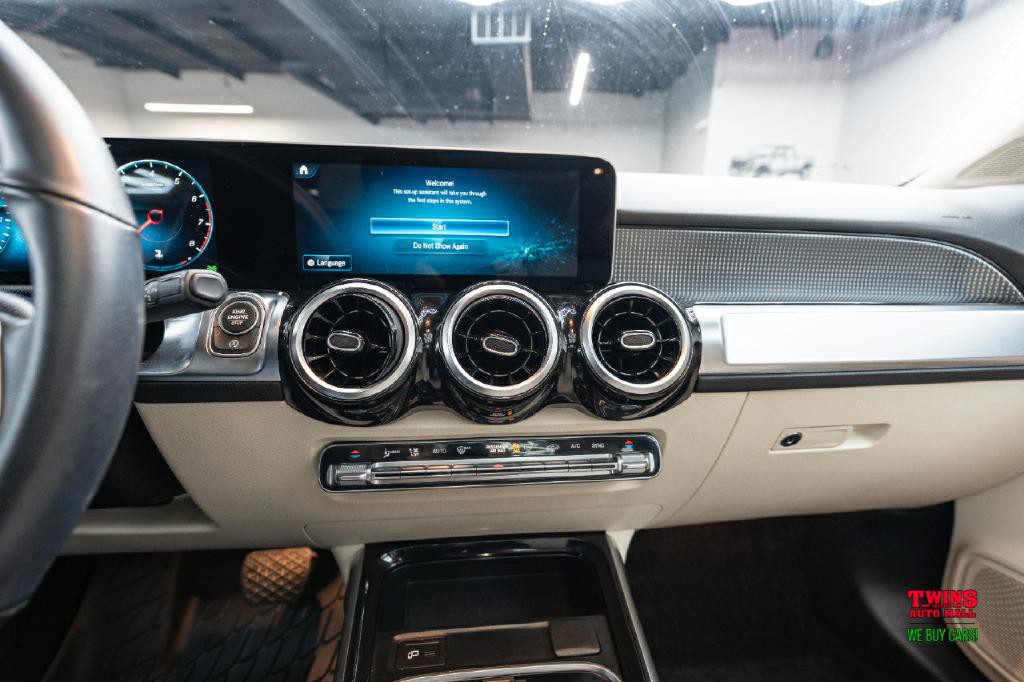 2021 Mercedes-Benz GLB Image 23