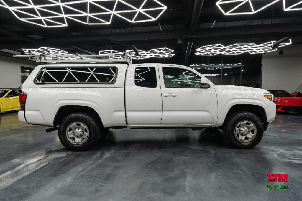 2019 Toyota Tacoma Image 7