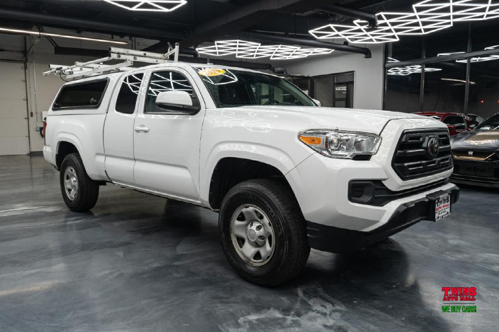 2019 Toyota Tacoma Image 8