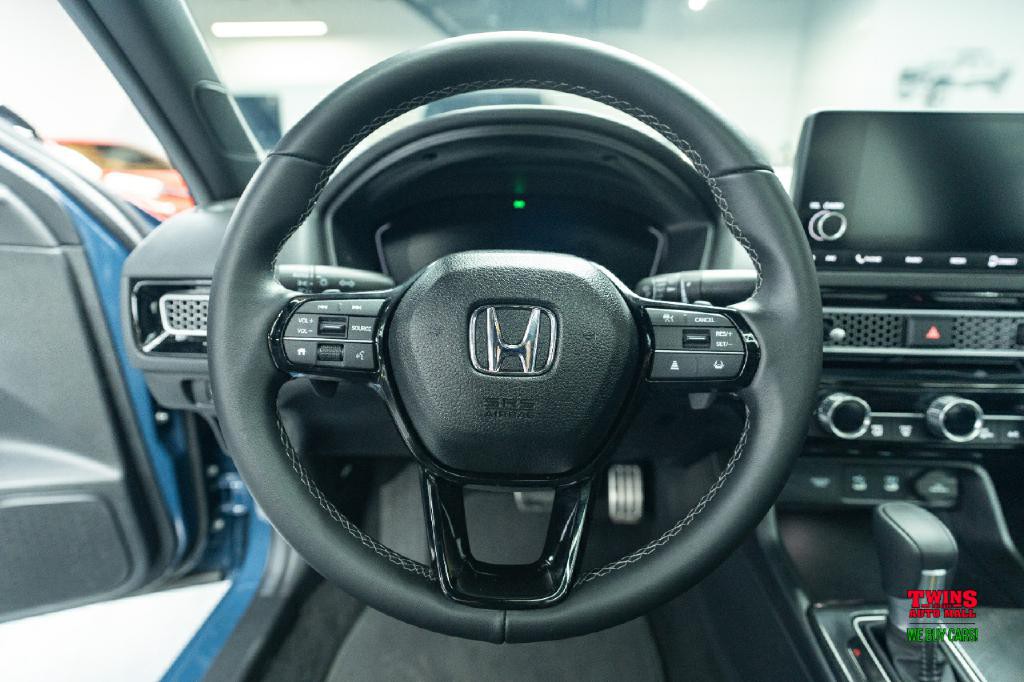 2025 Honda Civic Image 17