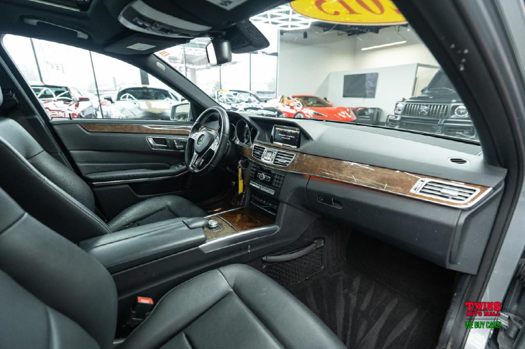 2015 Mercedes-Benz E-Class Image 17