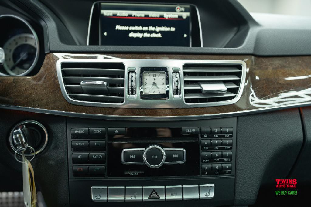 2015 Mercedes-Benz E-Class Image 23