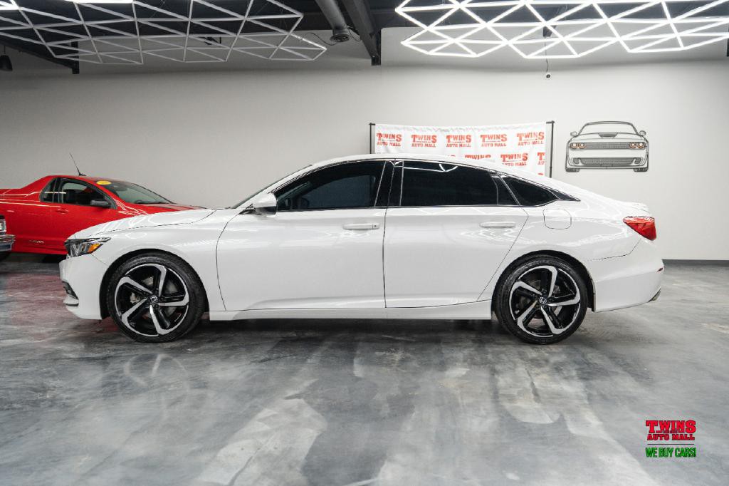2020 Honda Accord Image 3