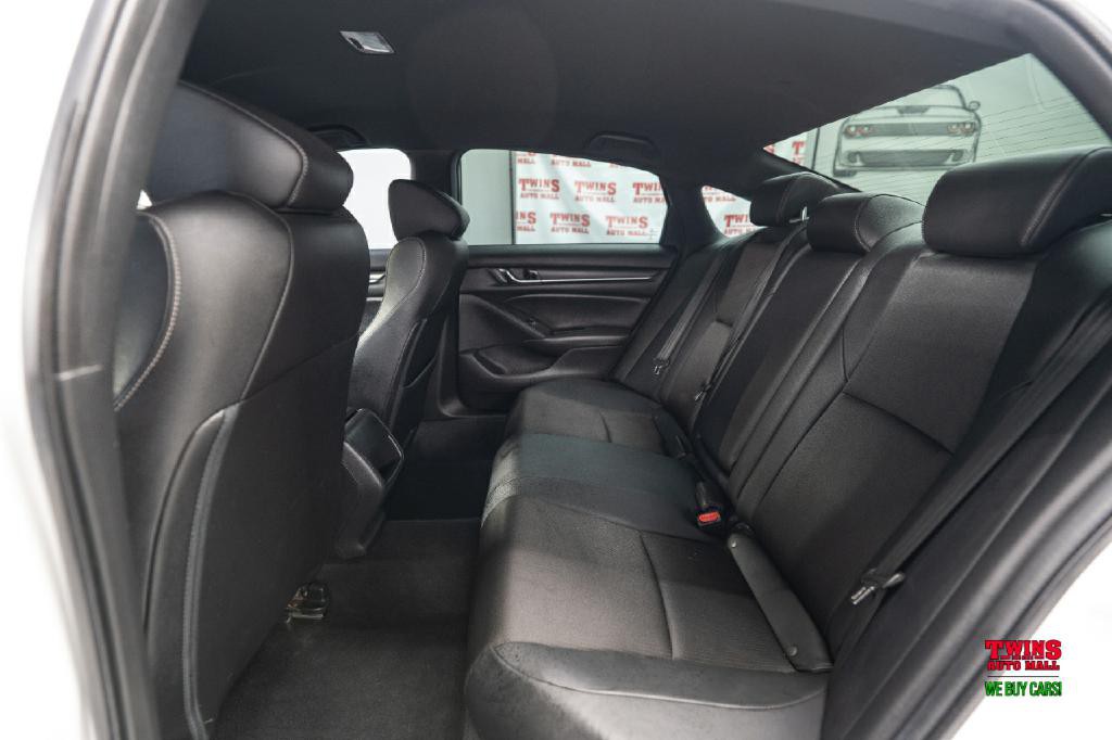 2020 Honda Accord Image 13